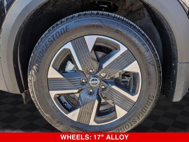 2025 Nissan Kicks SV