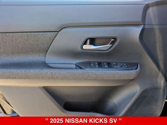 2025 Nissan Kicks SV