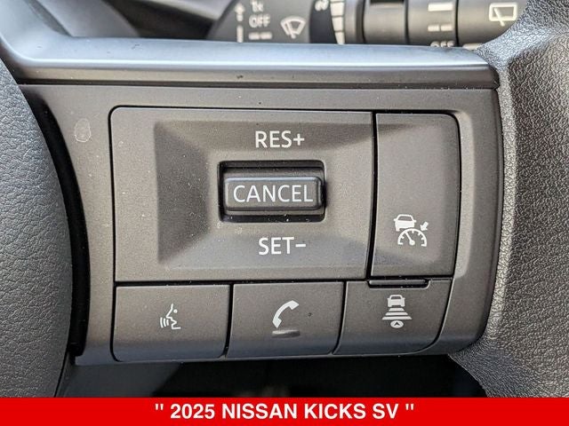 2025 Nissan Kicks SV