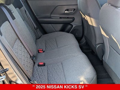 2025 Nissan Kicks SV