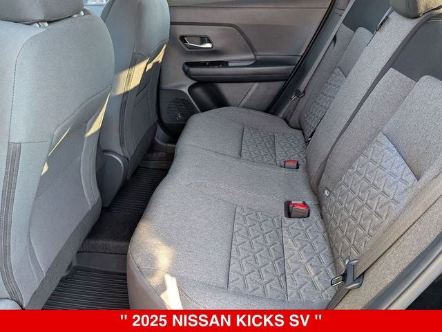 2025 Nissan Kicks SV