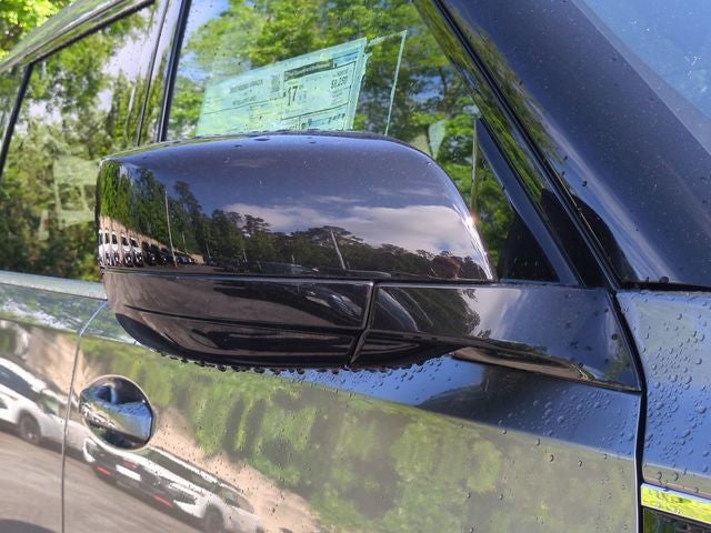 2025 Nissan Armada SV