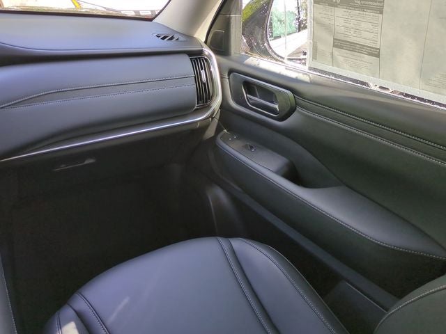 2025 Nissan Armada SV