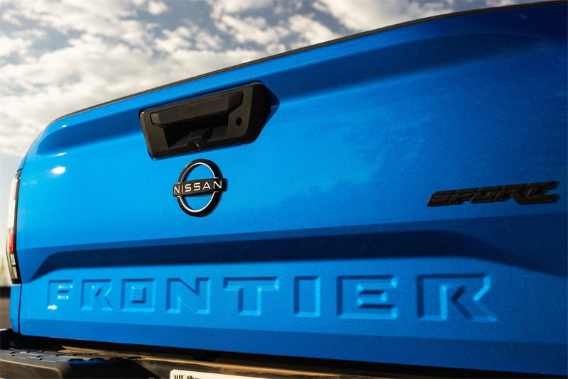 Blue 2027 Nissan Frontier